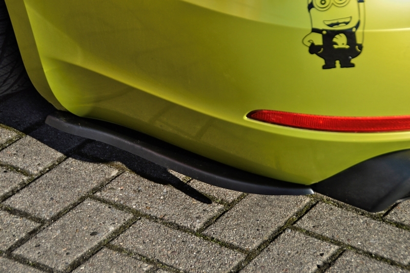 Heckschürze in Racingoptik + Finnen + Seitenteile für Skoda Superb 2 (3T)