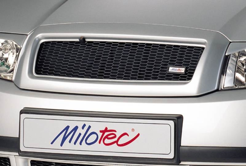 Sportgrill ohne Emblem, Fabia 1