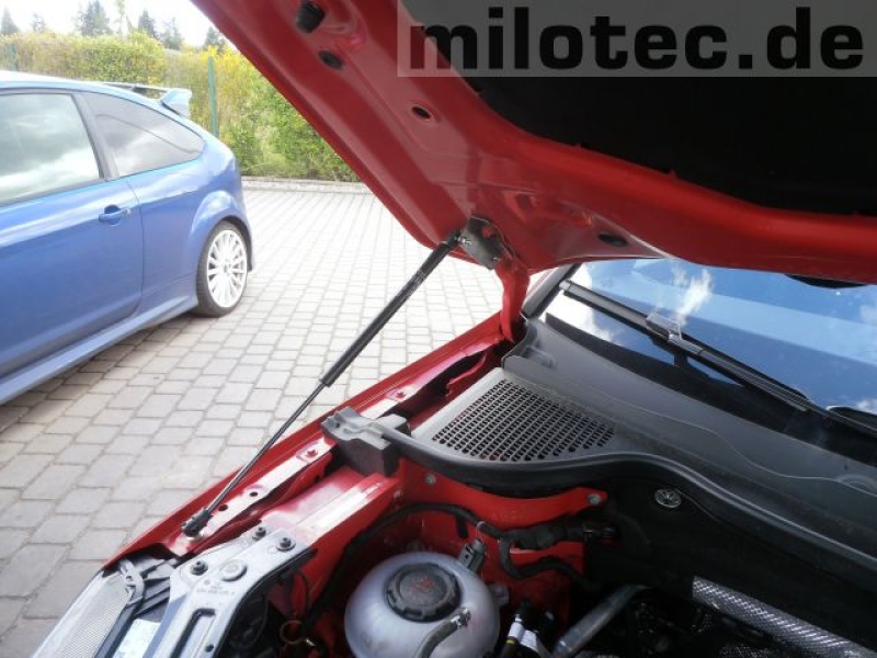 Liftomat für Motorhaube Karoq