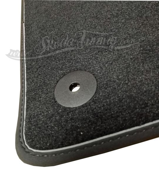 KAROQ Textilfußmatten-Set