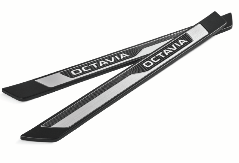 Beleuchtetes Einstiegsleisten-Set OCTAVIA