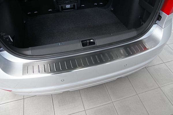Edelstahl Ladekantenschutz passend für Skoda Yeti Outdoor / Adventure ab Bj. 12/2013-