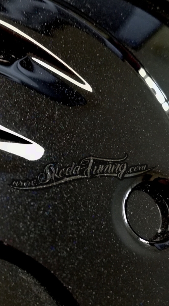 lackiertes Emblem Kodiaq Heck - Crystal Black