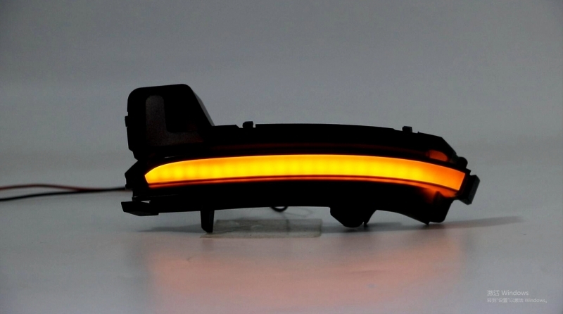 Dynamische Led Spiegelblinker schwarz Karoq 2017+