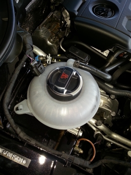 Original Audi R8 Deckel für Kühlwasser Ausgleichbehälter