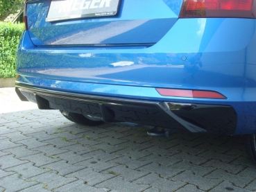 Heckeinsatz Rapid Spaceback AHK - unlackiert