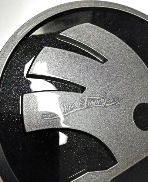 Zweifarbiges Emblem Kodiaq 2 - METALLIC