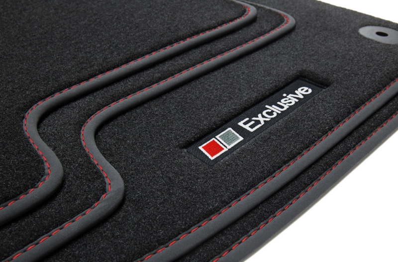 OCTAVIA 4 Exclusive Line Fußmatten