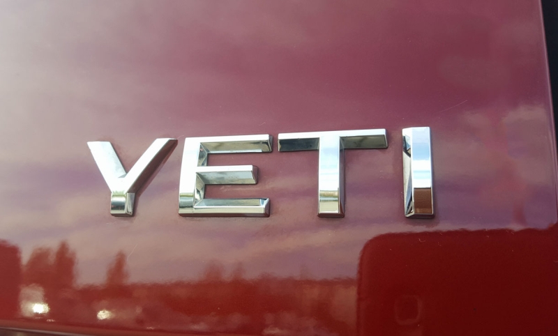 YETI Schriftzug