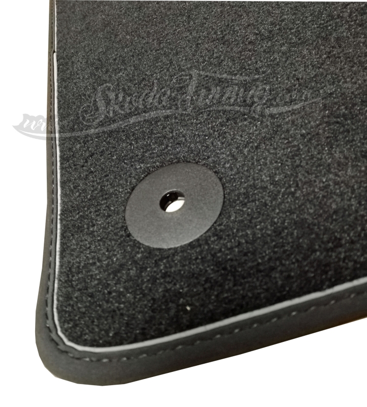 KAROQ Textilfußmatten-Set