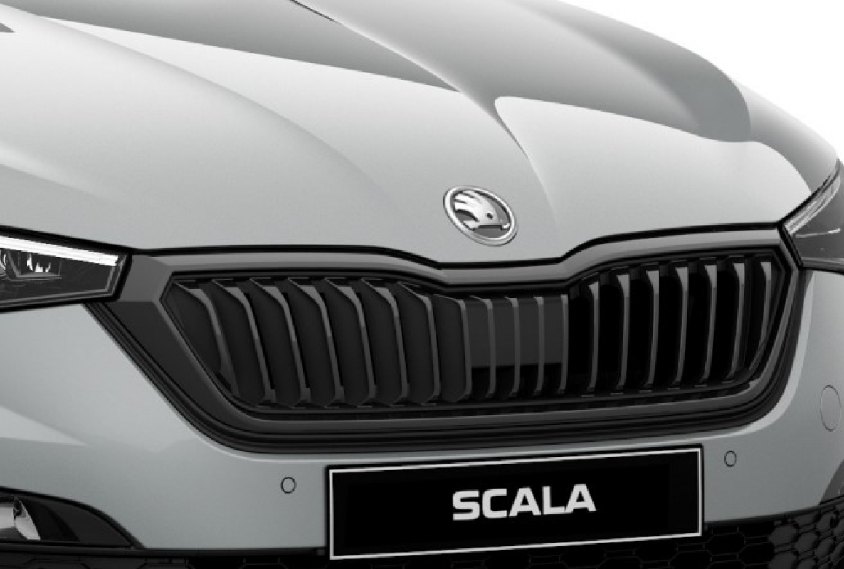 Kühlergrillleiste Black Magic (schwarz met.) - FACELIFT
