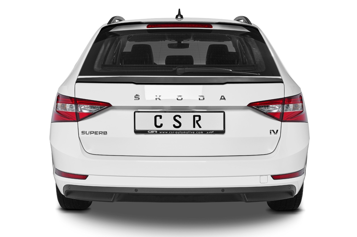 Heckflügel unter Heckscheibe