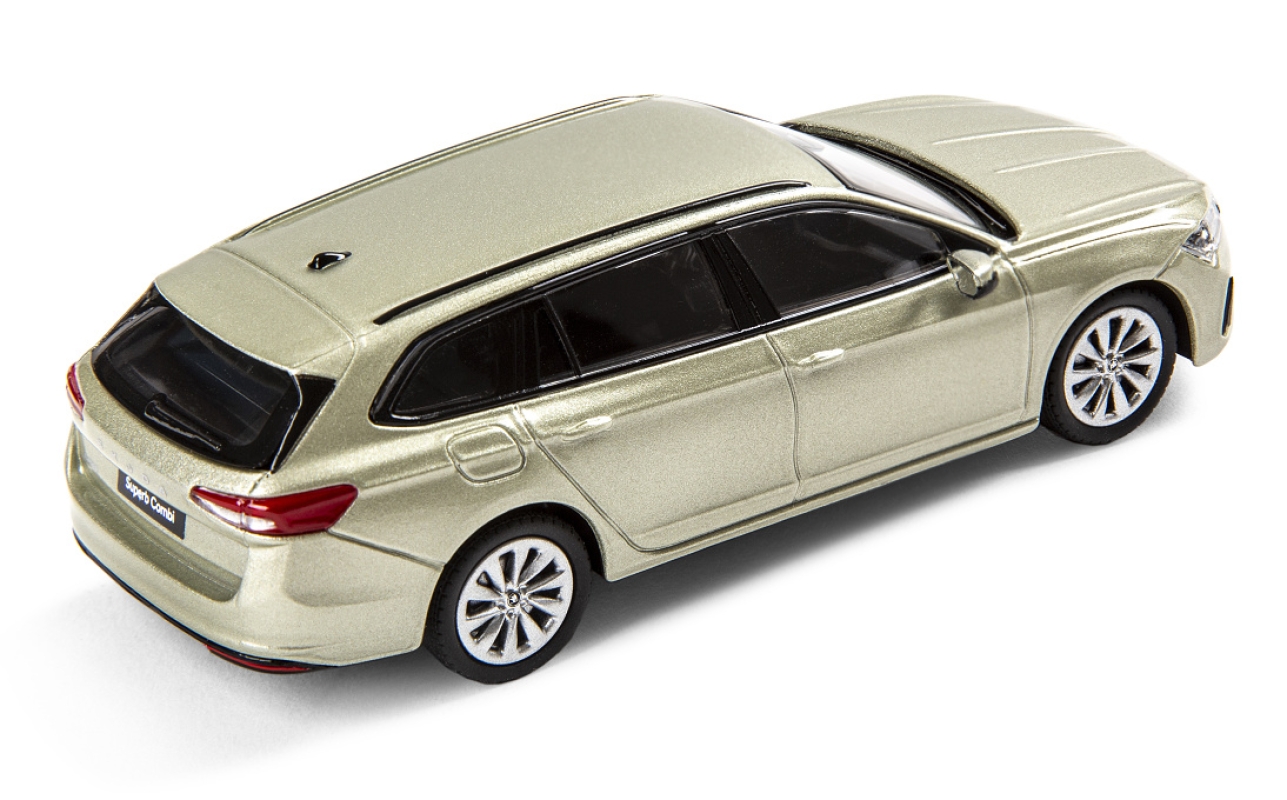 Modellauto Superb Combi 1:43 - Ice Tea