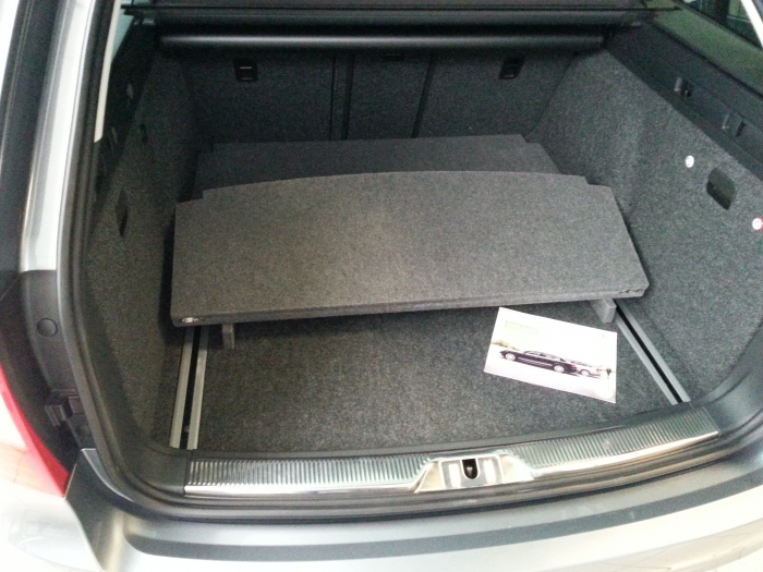 OCTAVIA 4 Limo. - Ladeboden Höhe umgeklappter Sitzlehnen