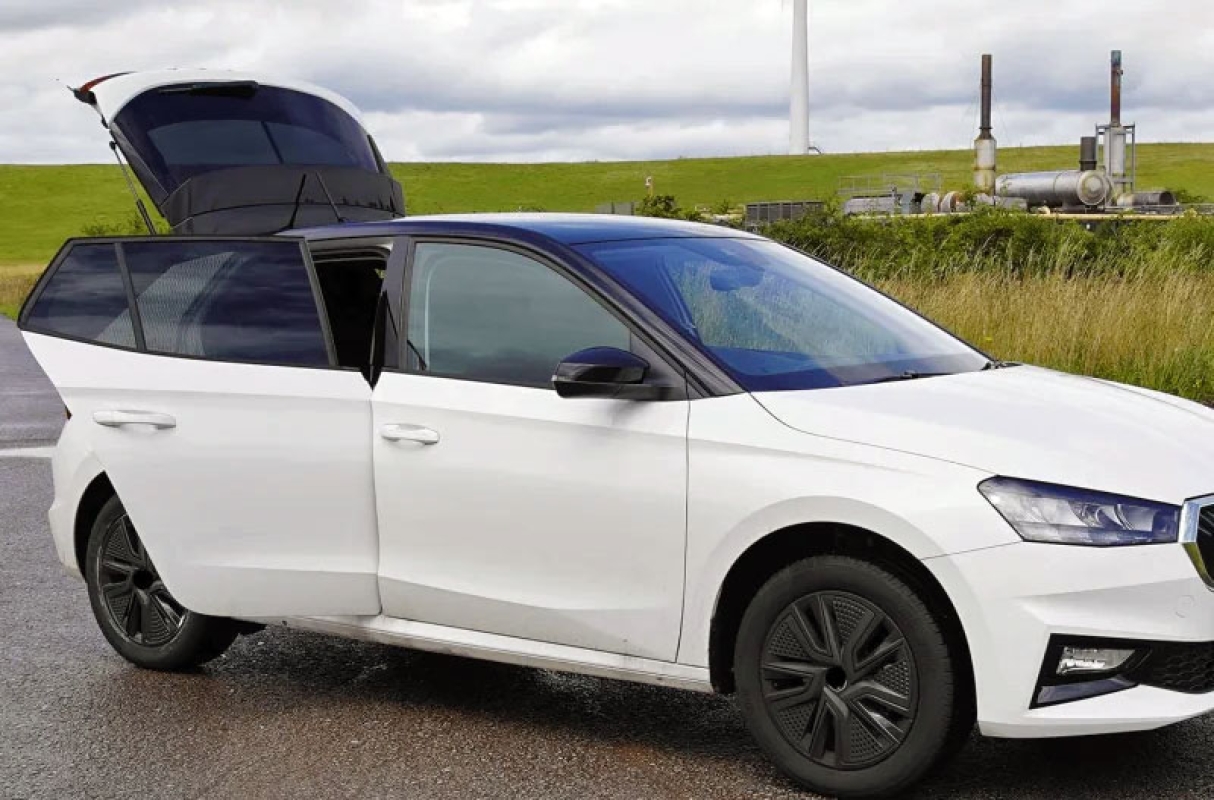 Sonnenschutz Skoda Fabia 4 Limo hinten + Heckscheibe